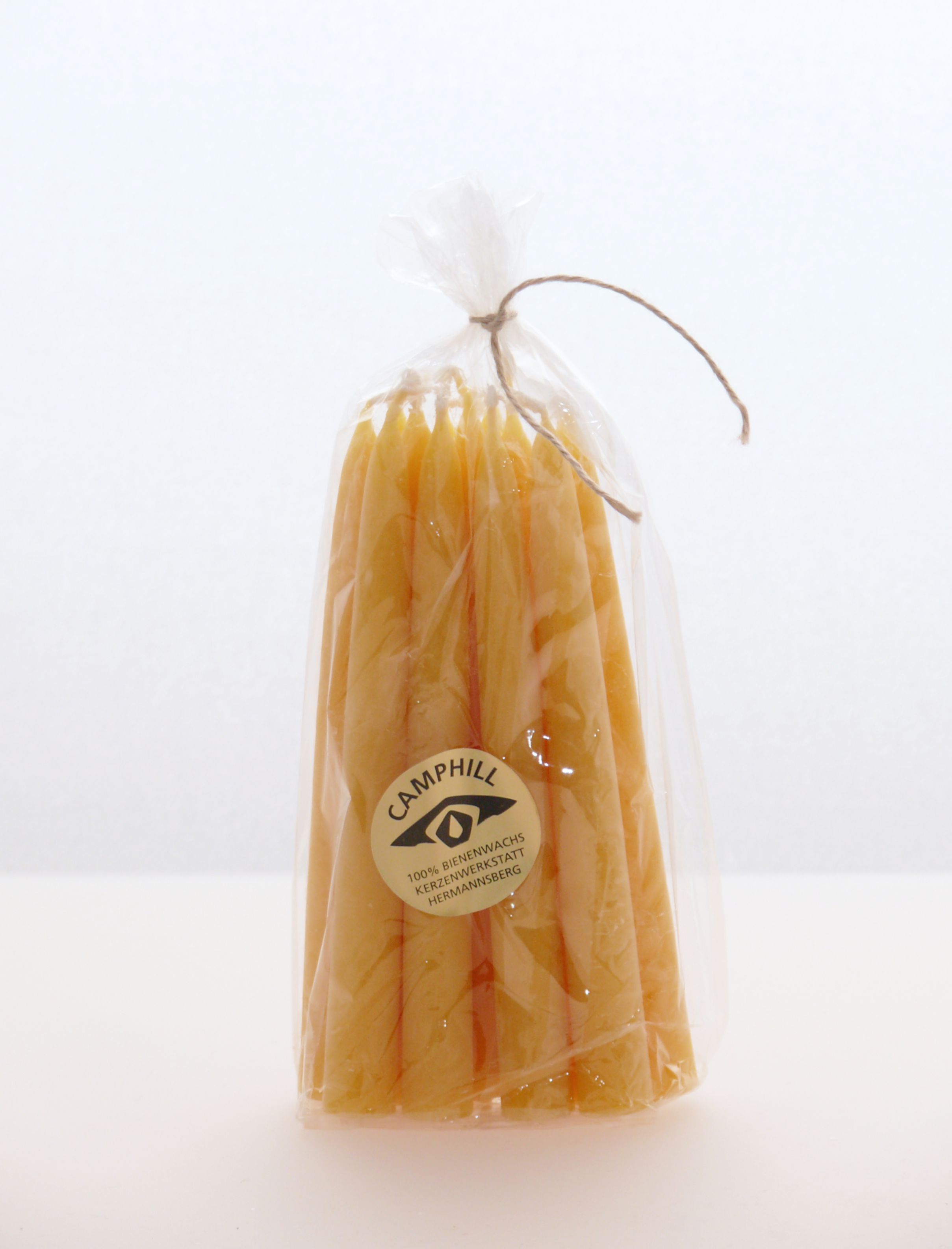 Packung mit 12 Christbaumkerzen in natur