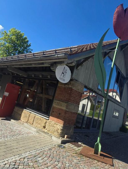 Außenaufnahme der Galerie AllerArt Außenaufnahme der Galerie AllerArt