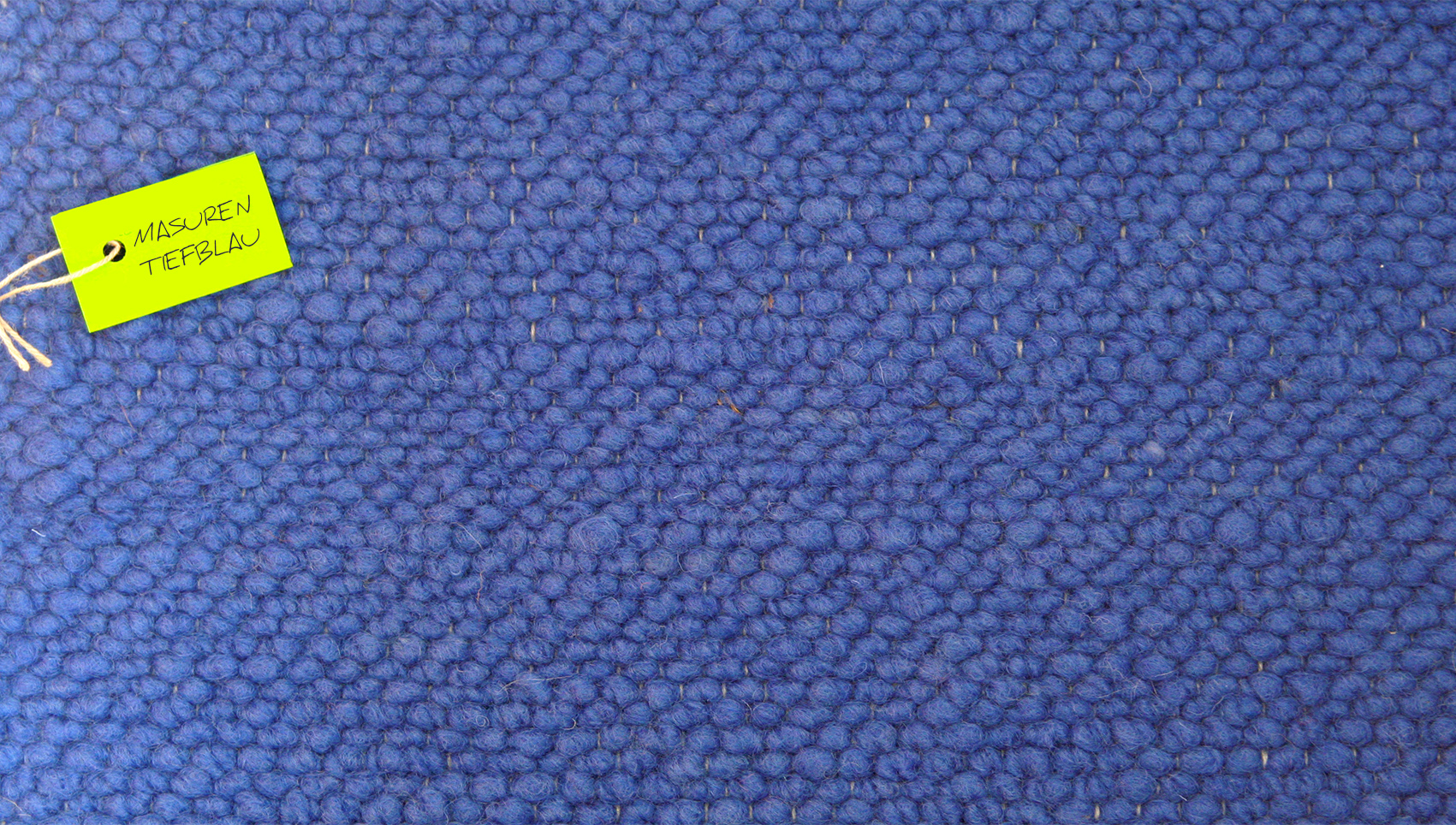 Teppichmanufaktur-Wollteppich-Farbmuster-Masuren-Tiefblau Wunschteppich Farbmuster Masuren Tiefblau