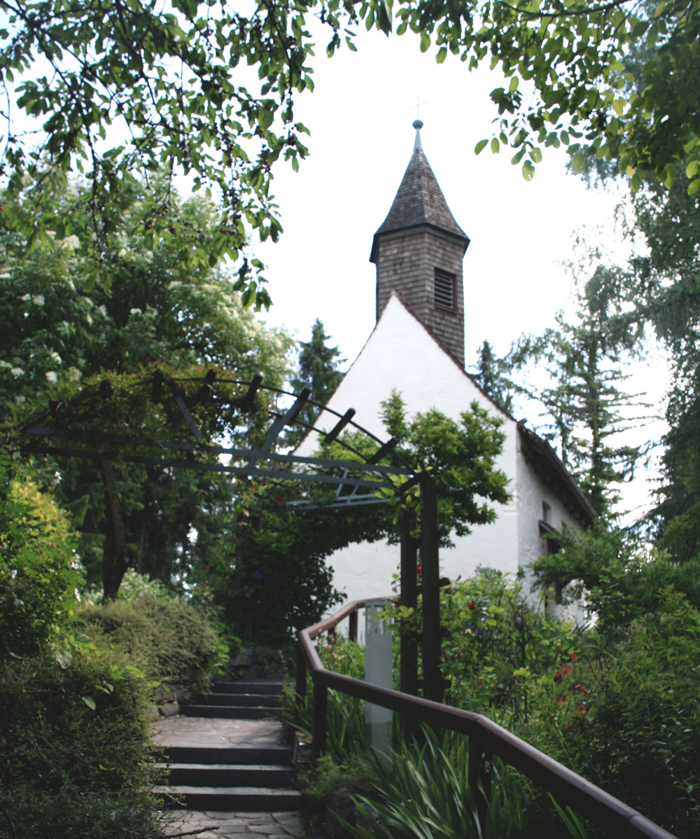 Ansicht Kapelle von der Treppe aus